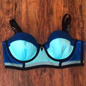 Victoria’s Secret Very Sexy Strapless Bra 36C